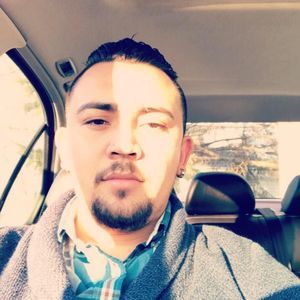 Meet your Posher, Luis